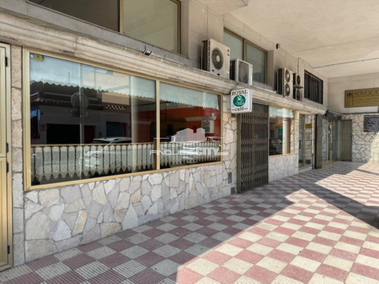 Local commercial dans Malgrat de Mar, Barcelona à louer Photo intérieure– Image 1 sur 5