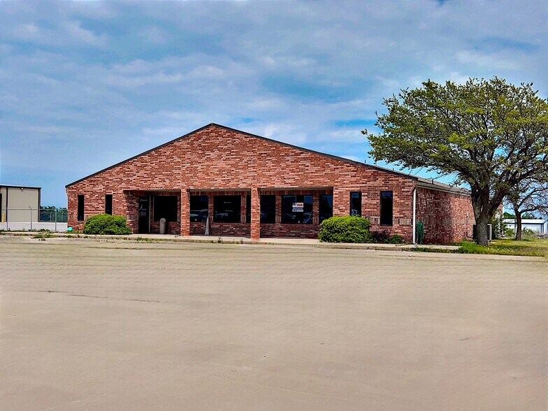 1400 Lera, Weatherford, OK à vendre - Photo de l’immeuble – Image 1 sur 45