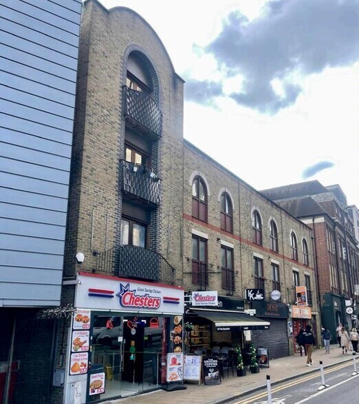 1-5 Station Rd, Londres à vendre - Photo de l’immeuble – Image 2 sur 2