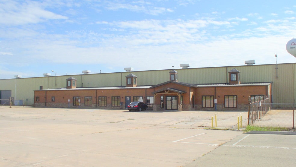 1200 N Maitlen Dr, Cushing, OK à louer - Photo principale – Image 1 sur 11