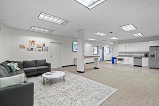 Plus de détails pour 675 Orchard Heights Rd, Salem, OR - Différents types d’espaces à louer
