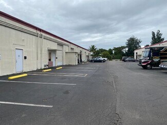 Plus de détails pour 1360 NW 65th Ave, Plantation, FL - Industriel/Logistique à louer
