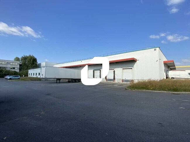 Plus de détails pour Industriel/Logistique à louer
