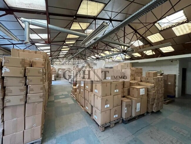 Plus de détails pour Industriel/Logistique à vendre