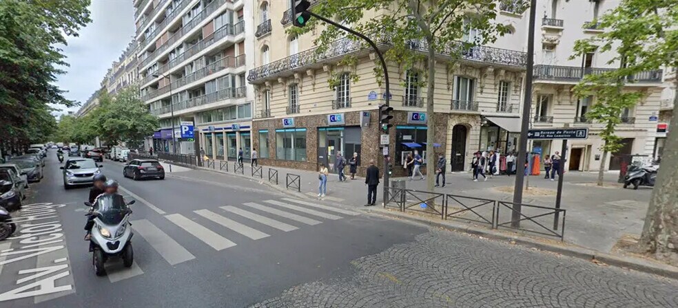 Local commercial dans Paris à louer - Photo de l’immeuble – Image 3 sur 3