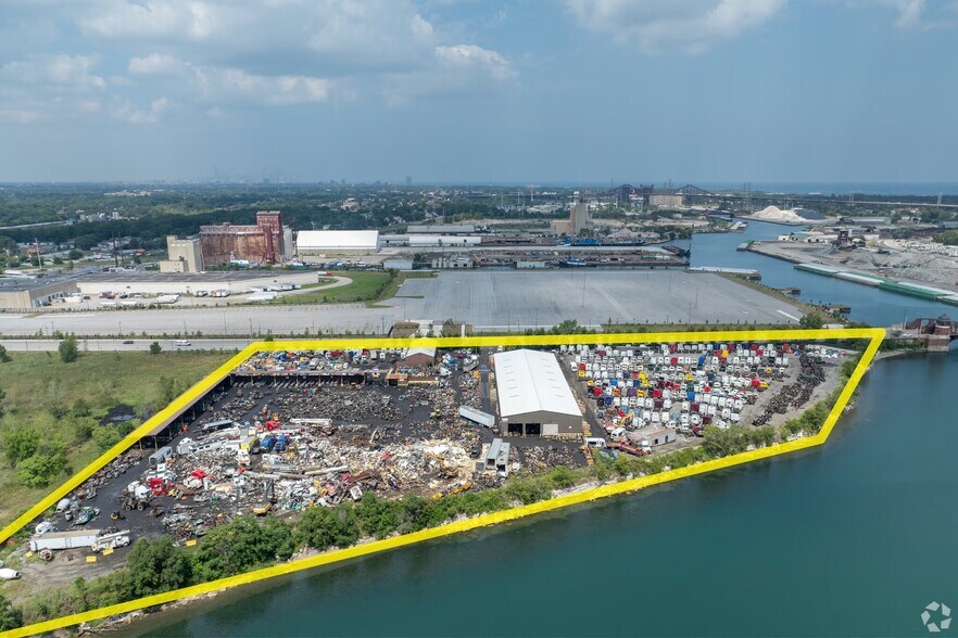 3033-3051 E 106th St, Chicago, IL à vendre - Photo principale – Image 1 sur 23