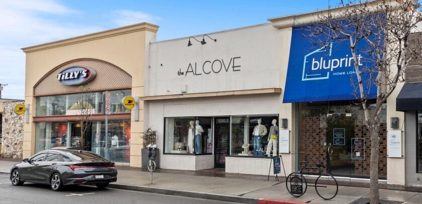 5280 E 2nd St, Long Beach, CA à louer - Photo de l’immeuble – Image 3 sur 7