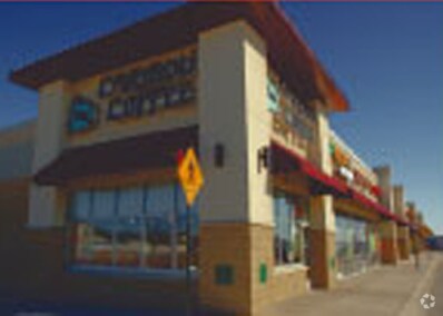 711 Rose Dr, Big Lake, MN à louer - Photo de l’immeuble – Image 3 sur 6
