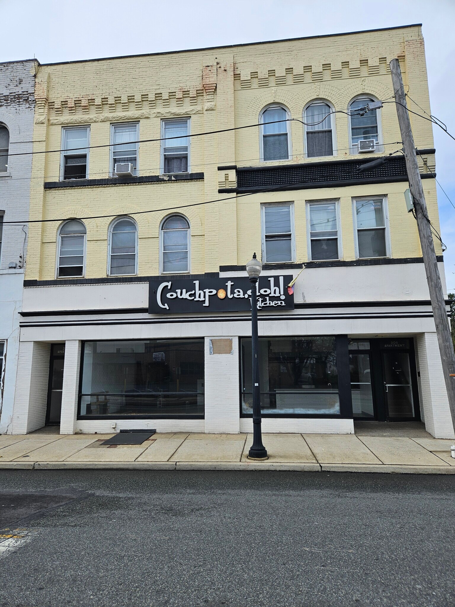 306 Brodhead Ave, Bethlehem, PA à louer Photo de l’immeuble– Image 1 sur 8