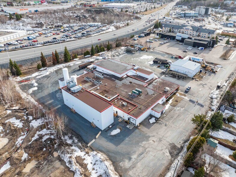 500 Barrydowne Rd, Sudbury, ON à vendre - Photo de l’immeuble – Image 3 sur 56