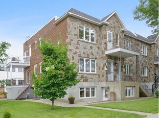 Plus de détails pour 2607z-2611z Ch De La Côte-Sainte-Catherine, Montréal, QC - Logement à vendre