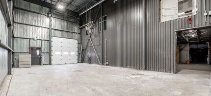 5000 Rue Bernard-Lefebvre, Laval, QC à vendre Photo intérieure– Image 2 sur 2