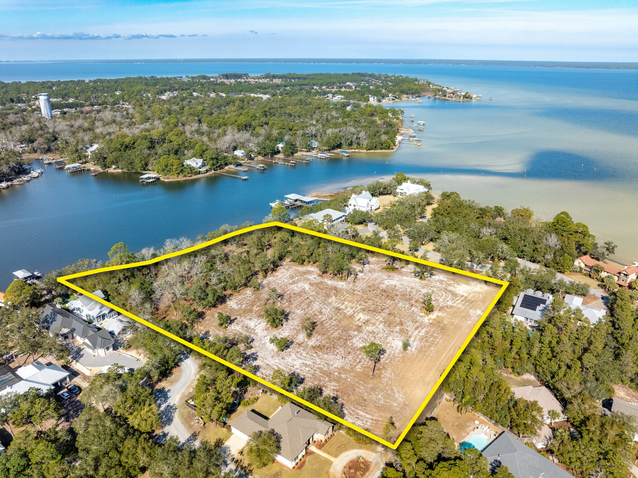 704 E Mack Bayou Dr, Santa Rosa Beach, FL à vendre Photo principale– Image 1 sur 8