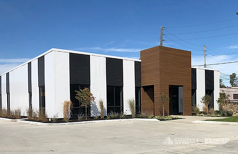 5020-5040 Richmond Rd, Bedford Heights, OH à louer Photo principale– Image 1 sur 5