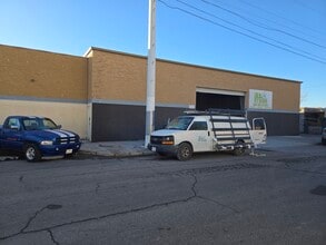 1530 E San Antonio Ave, El Paso, TX à louer Photo de l’immeuble– Image 1 sur 8