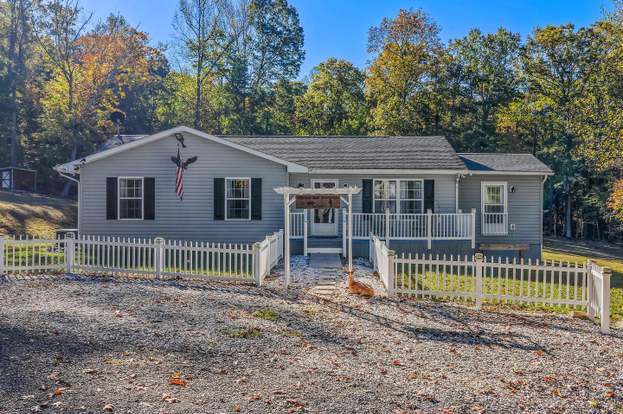 685 Henry W Miller Blvd, Paw Paw, WV à vendre - Photo principale – Image 1 sur 1