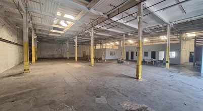 Hazelbottom Rd, Manchester à louer Photo intérieure– Image 2 sur 4