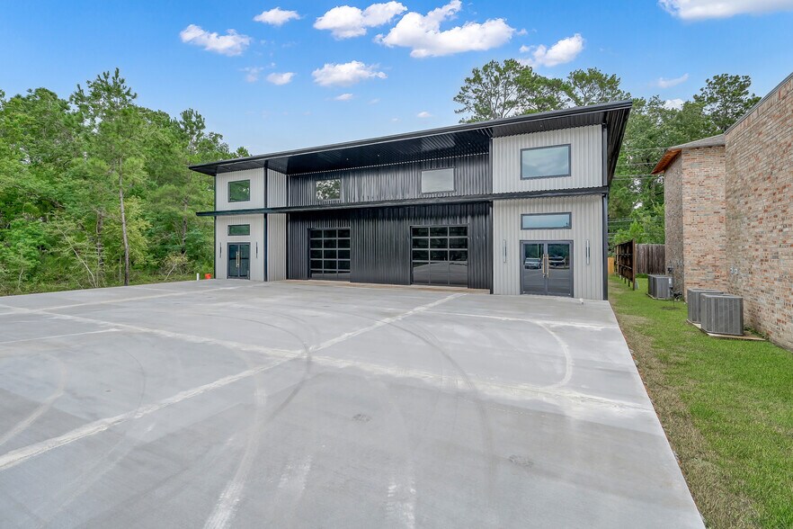 818 Honea Egypt rd, Magnolia, TX à vendre - Photo de l’immeuble – Image 2 sur 15