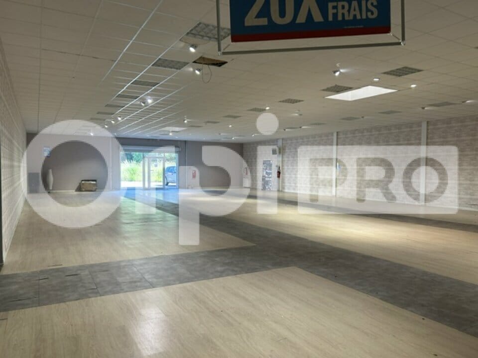 Local commercial dans Coulommiers à vendre Photo intérieure– Image 1 sur 5
