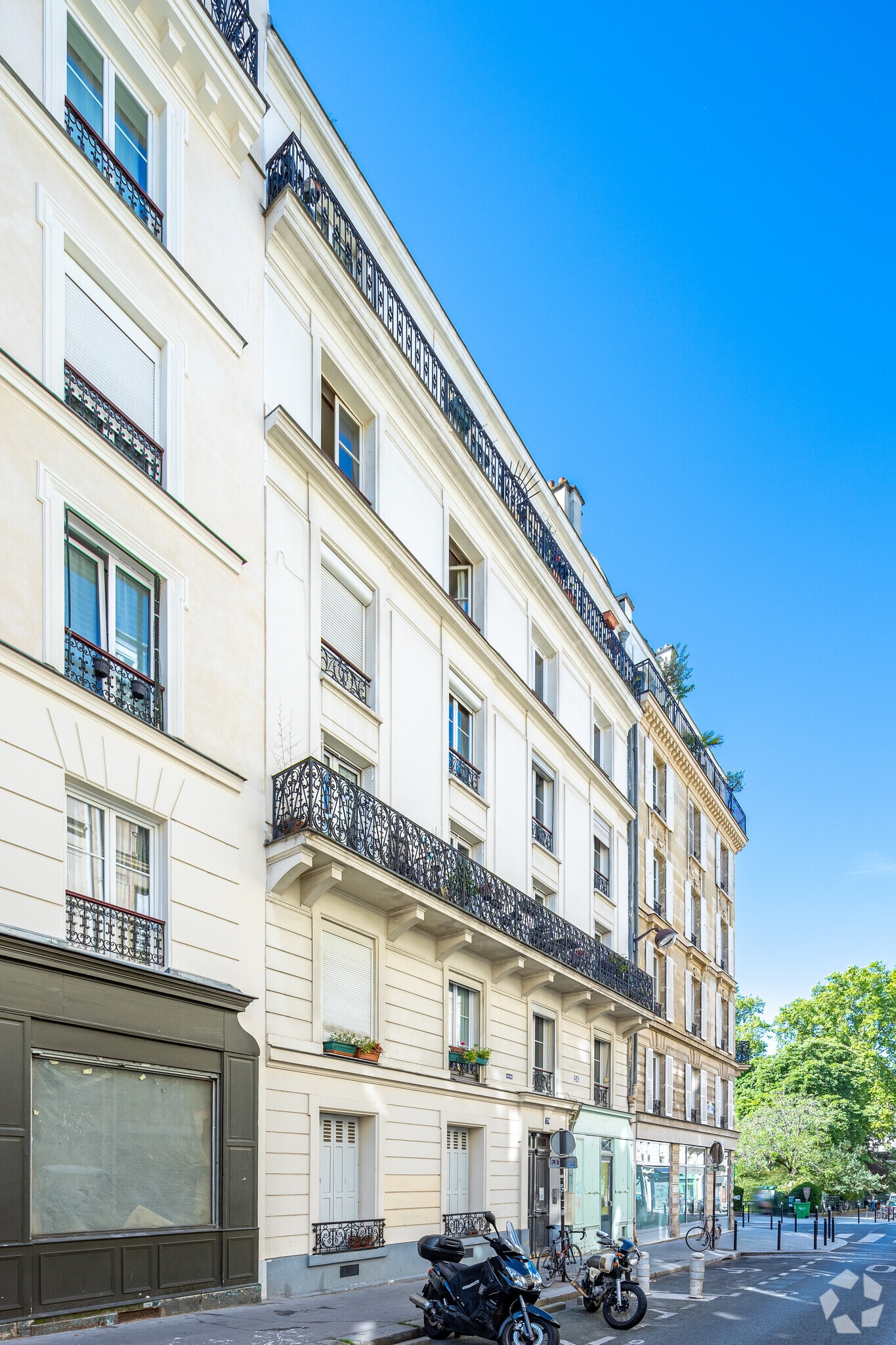 24 Rue Lacharrière, Paris à louer Photo principale– Image 1 sur 2