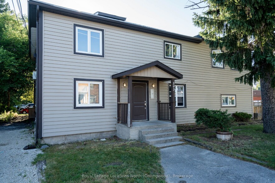 593 Hurontario St, Collingwood, ON à vendre - Photo de l’immeuble – Image 1 sur 2