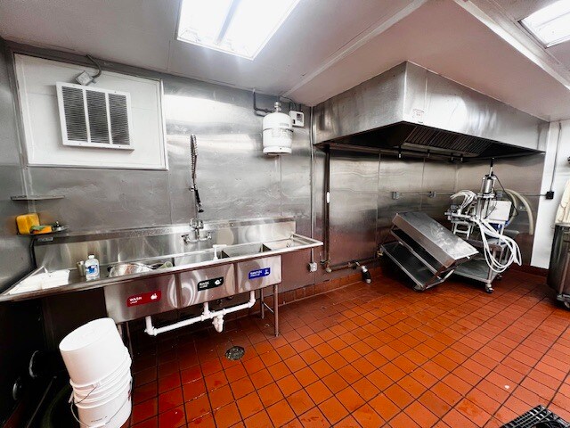 2551 Beverly Blvd, Los Angeles, CA à louer Photo principale– Image 1 sur 19