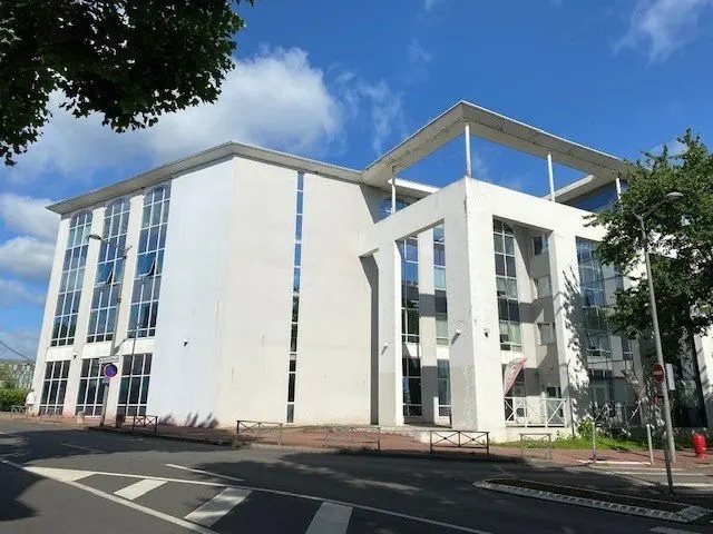 Bureau dans Chalon-sur-Saône à vendre - Photo de l’immeuble – Image 3 sur 6