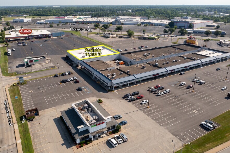 4624-4740 W 38th St, Indianapolis, IN à louer - Photo de l’immeuble – Image 2 sur 3