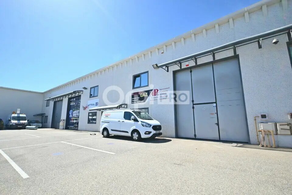  dans Meyzieu à vendre Photo de l’immeuble– Image 1 sur 1