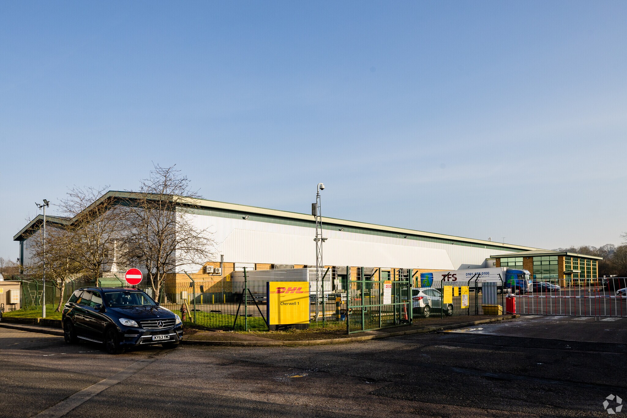 1 Middleton Close, Banbury à louer Photo principale– Image 1 sur 3