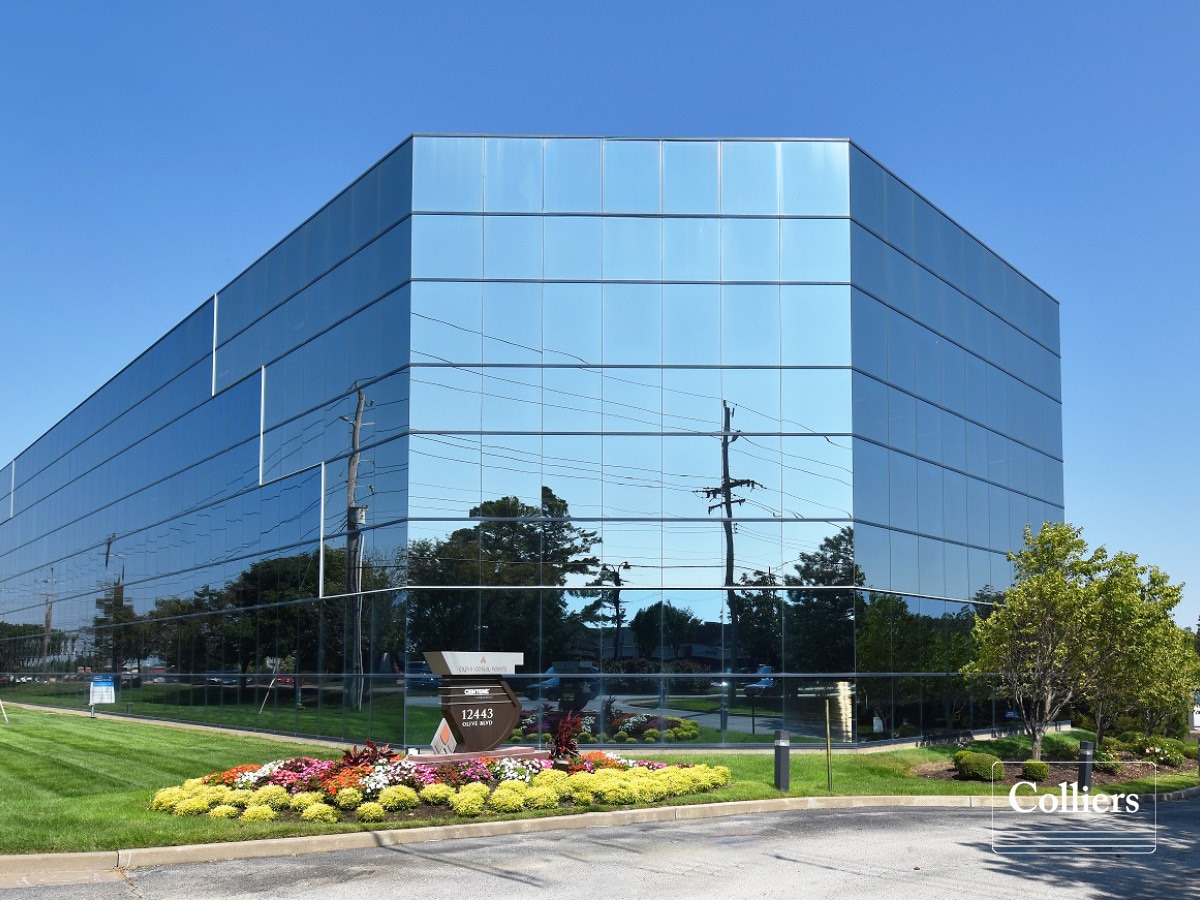 12443 Olive Blvd, Creve Coeur, MO à louer Photo de l’immeuble– Image 1 sur 10