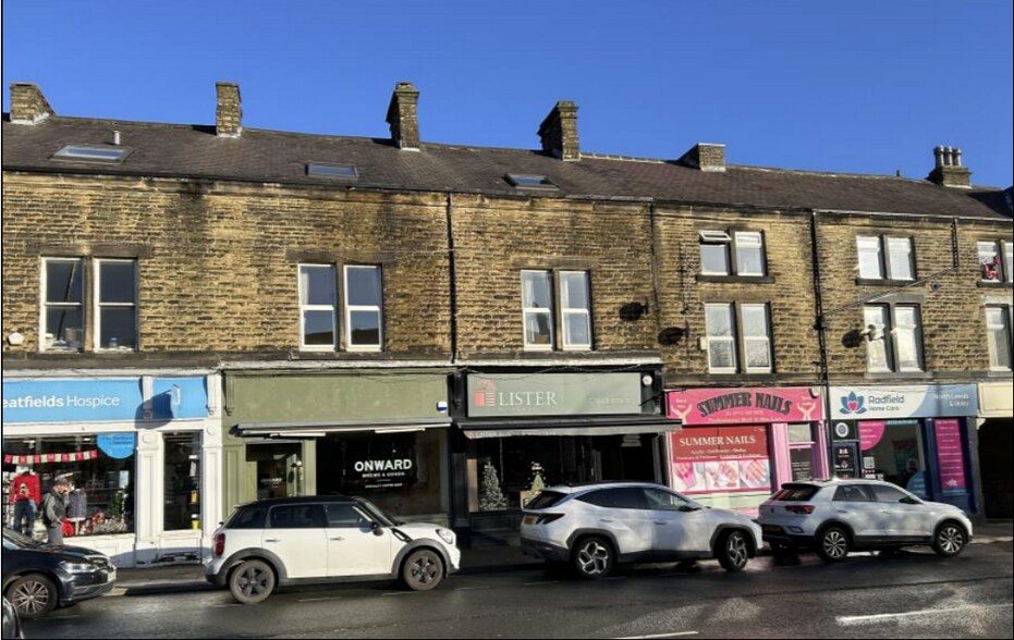 60-62 Otley Rd, Guiseley à vendre - Photo principale – Image 1 sur 1