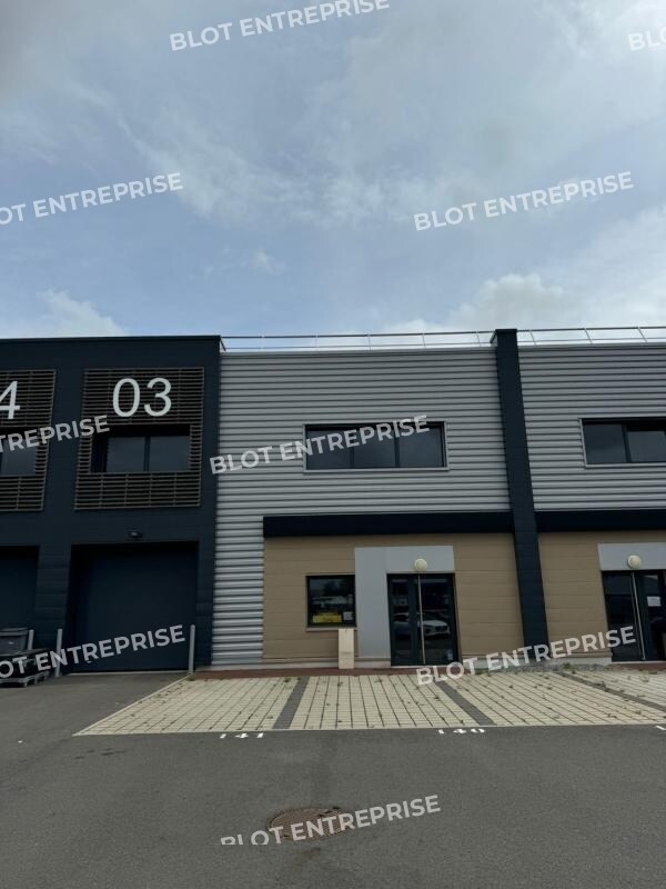 Plus de détails pour Industriel/Logistique à louer