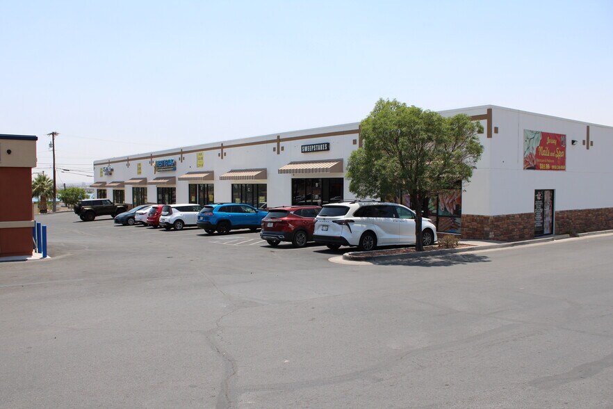 907 Chelsea St, El Paso, TX à louer - Photo de l’immeuble – Image 3 sur 8