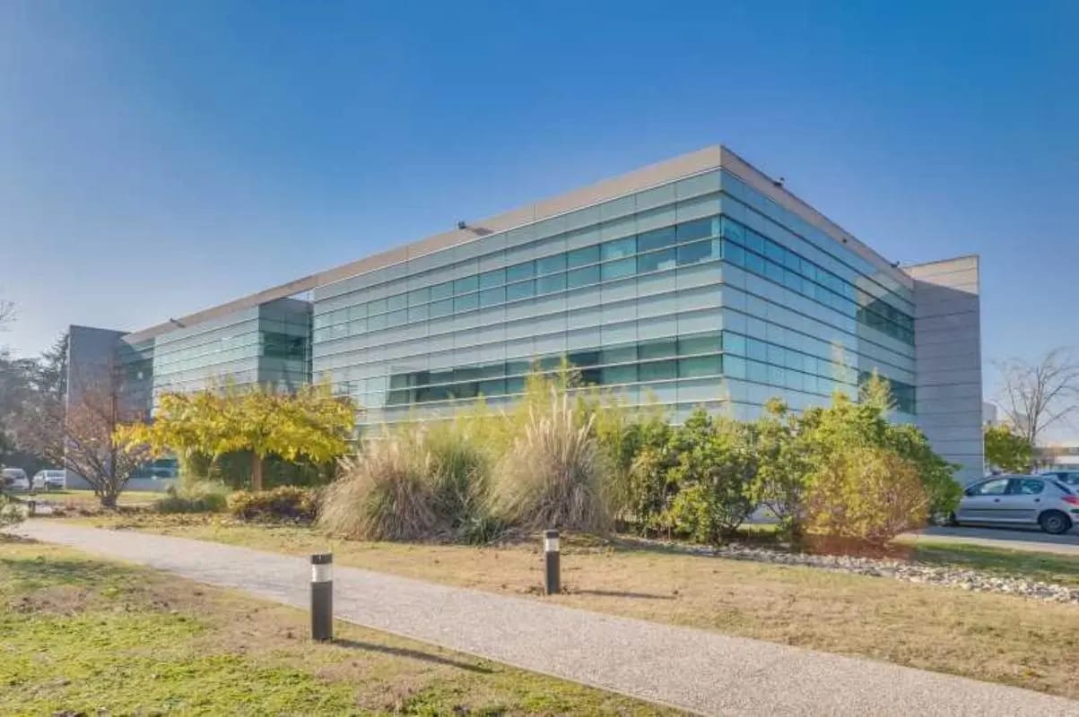 Bureau dans Toulouse à louer Photo de l’immeuble– Image 1 sur 9