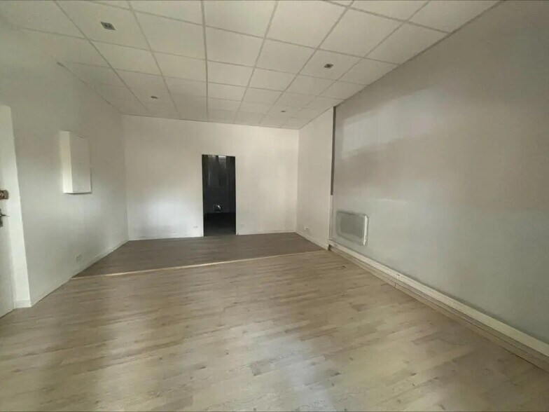 108 Boulevard Docteur Cuneo, Toulon à louer - Photo de l’immeuble – Image 2 sur 4