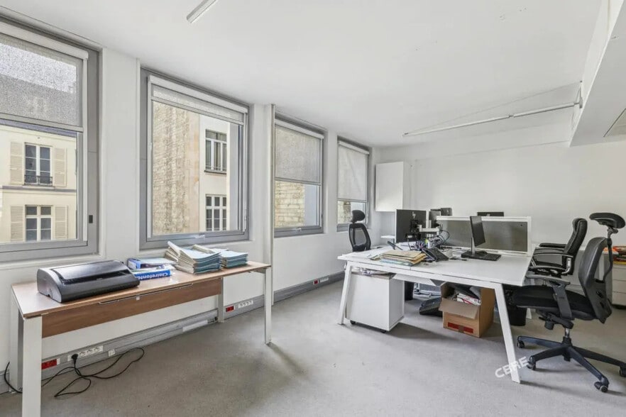 20 Rue Quentin-Bauchart, Paris à louer - Plan d’étage – Image 3 sur 21