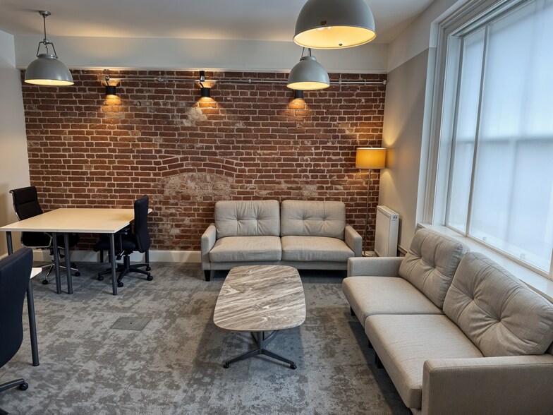 23 Tombland, Norwich à louer - Photo de l’immeuble – Image 2 sur 7