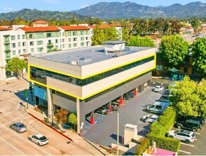 224 N Fair Oaks Ave, Pasadena, CA à louer Photo de l’immeuble– Image 2 sur 4