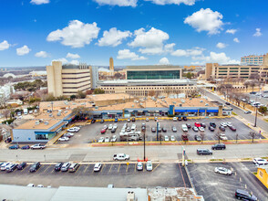 3409-3437 W 7th St, Fort Worth, TX - VUE AÉRIENNE  vue de carte - Image1