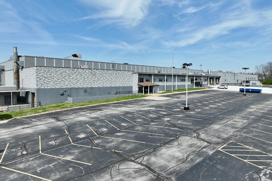 900-1000 Tyrone Pike, Versailles, KY à louer - Photo principale – Image 2 sur 4