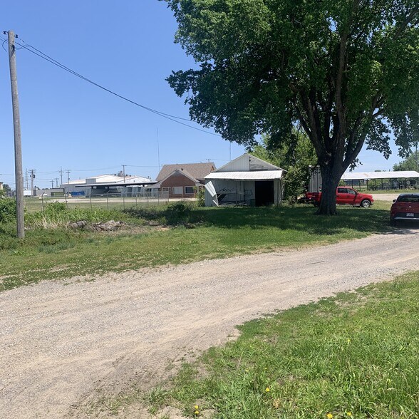 298 Huffman Ave, Portageville, MO à vendre - Photo de l’immeuble – Image 3 sur 10