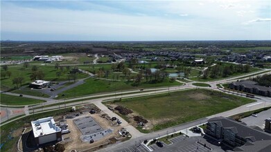 NW Shoal Creek Pky, Kansas City, MO - VUE AÉRIENNE  vue de carte - Image1