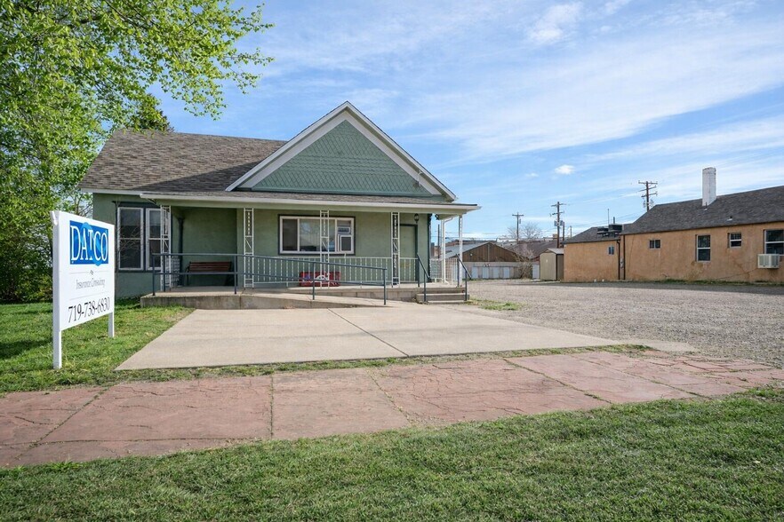 125 E 5th St, Walsenburg, CO à vendre - Photo de l’immeuble – Image 2 sur 30