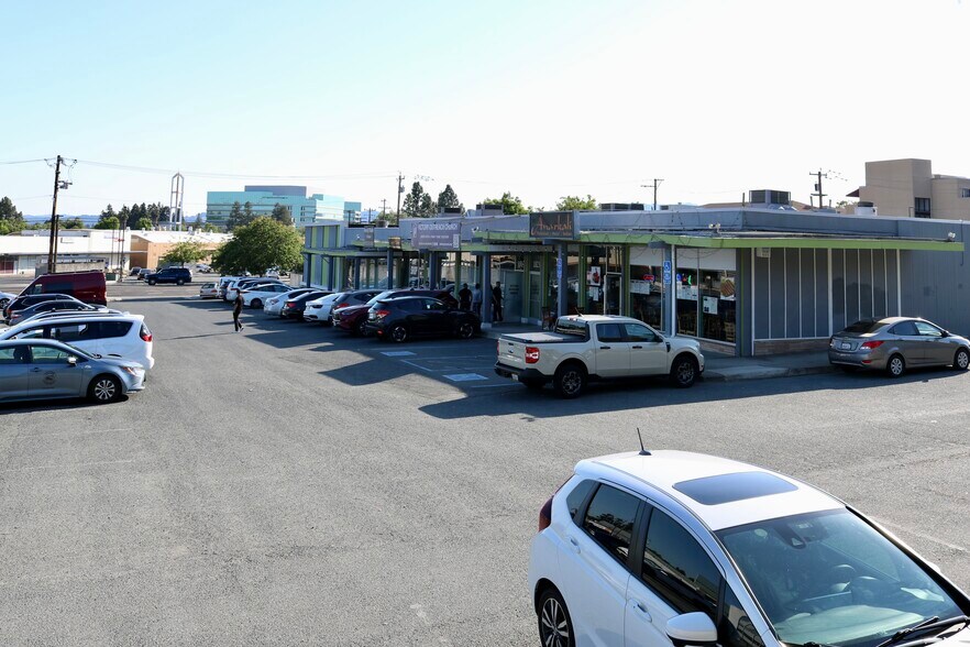 1811 Broadway St, Concord, CA à vendre - Photo de l’immeuble – Image 3 sur 7
