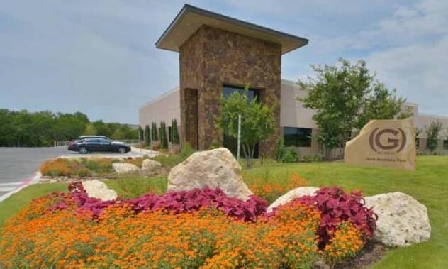 1648 N Lake Pass, Universal City, TX à vendre - Photo principale – Image 1 sur 7