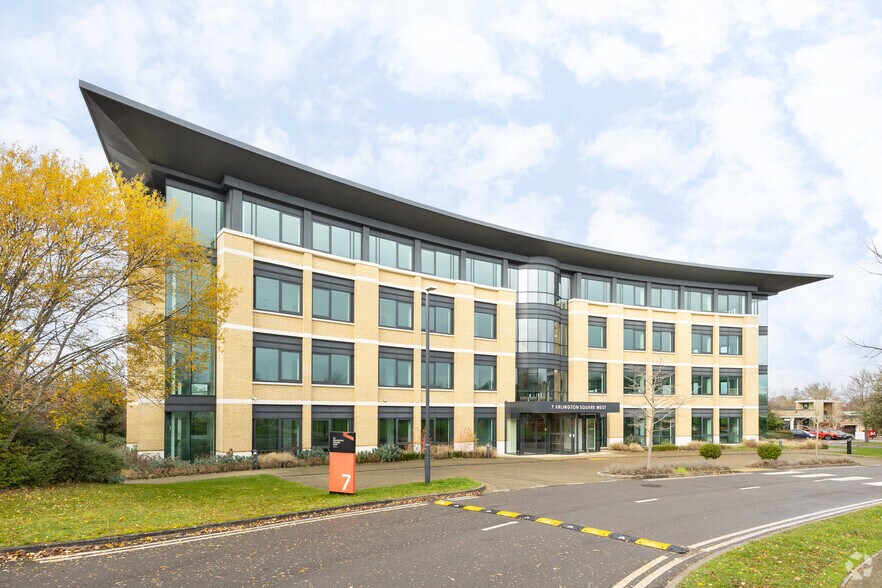 7 Arlington Square West, Bracknell à louer - Photo de l’immeuble – Image 2 sur 2