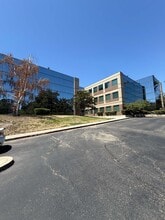 111 Deerwood Rd, San Ramon, CA à louer Photo intérieure– Image 1 sur 2