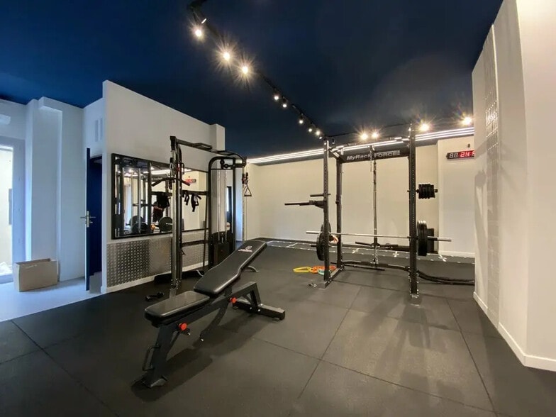 Local commercial dans Nice à louer - Photo intérieure – Image 2 sur 3