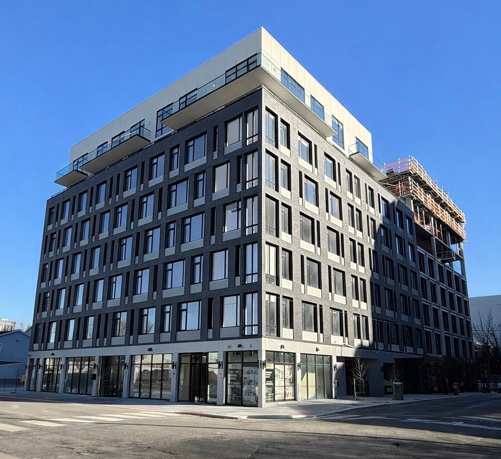 342 Johnston Ave, Jersey City, NJ à louer Photo principale– Image 1 sur 8